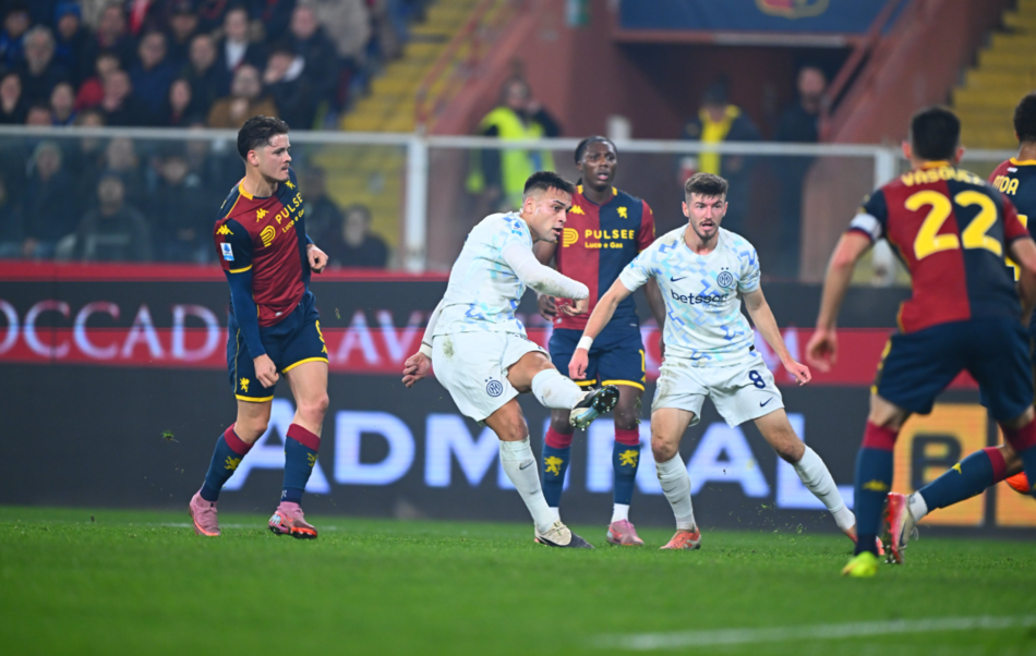 Genoa vs Inter Milan (00:00 � 15/12) | Xem lại trận đấu